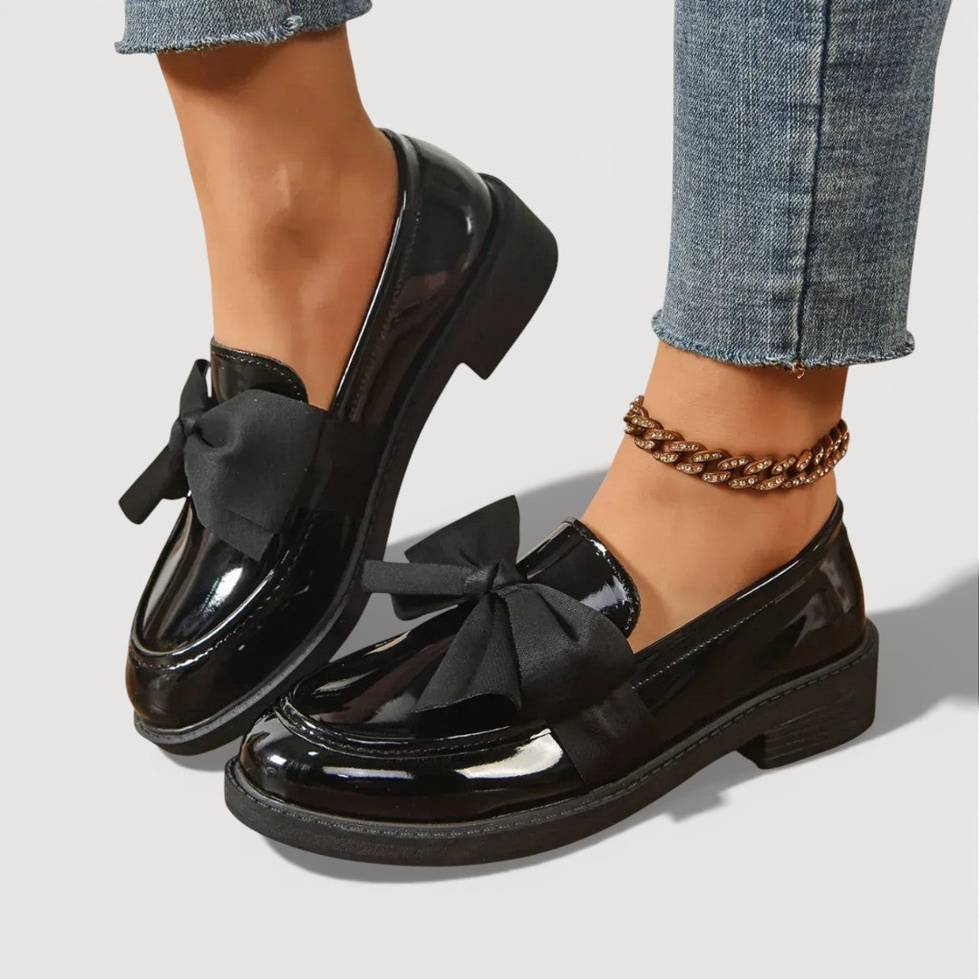 MAERYL – SLIP-ON SKOR MED BOW DETALJ